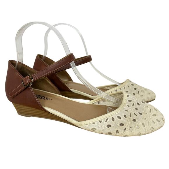 Anthropologie Seychelles Begonia Lace Eyelet Wedge Sandals Boho Size 8 - Picture 1 of 5